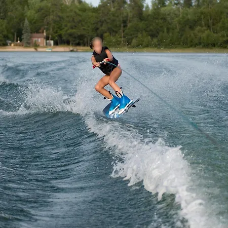Дом отдыха De Watersport Groepsaccommodatie - 80 Pers *