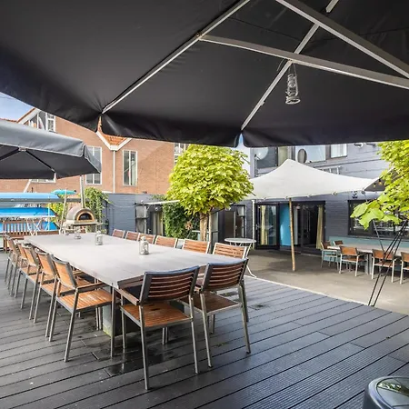 De Watersport Groepsaccommodatie - 80 Pers Kaag