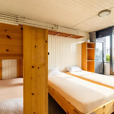 Дом отдыха De Watersport Groepsaccommodatie - 80 Pers