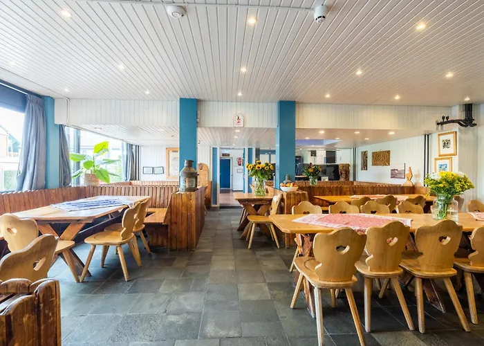 De Watersport Groepsaccommodatie - 80 Pers Kaag