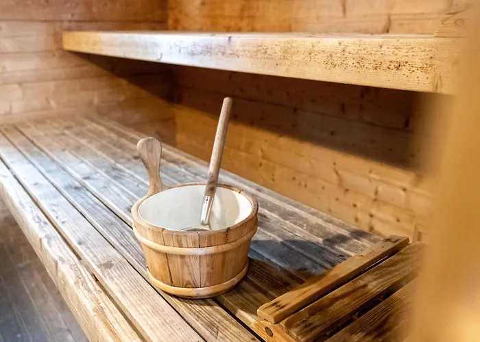 De Watersport Groepsaccommodatie - 80 Pers Tatil Evi Kaag