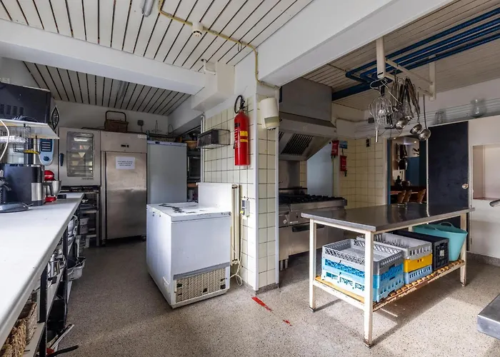 De Watersport Groepsaccommodatie - 80 Pers Tatil Evi *