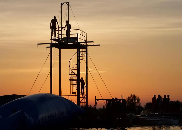 Tatil Evi De Watersport Groepsaccommodatie - 80 Pers *