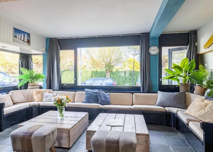 Tatil Evi De Watersport Groepsaccommodatie - 80 Pers Kaag