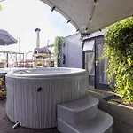 펜션 De Watersport Groepsaccommodatie - 80 Pers 카크