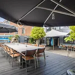 De Watersport Groepsaccommodatie - 80 Pers 카크